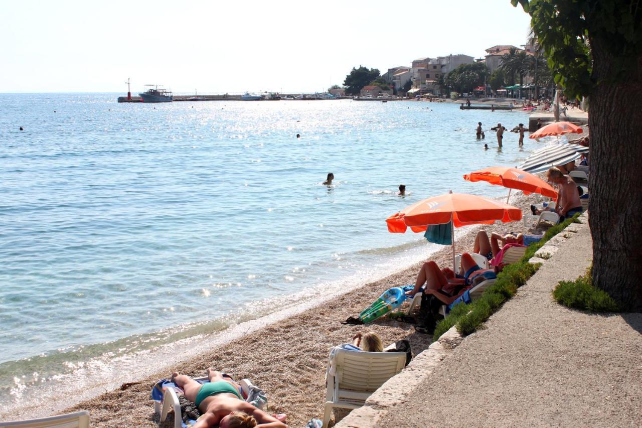 Apartments And Rooms With Parking Space Gradac, Makarska - 6819 Gradac  Exterior photo
