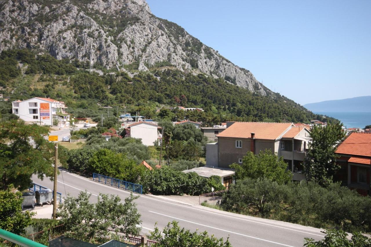 Apartments And Rooms With Parking Space Gradac, Makarska - 6819 Gradac  Exterior photo